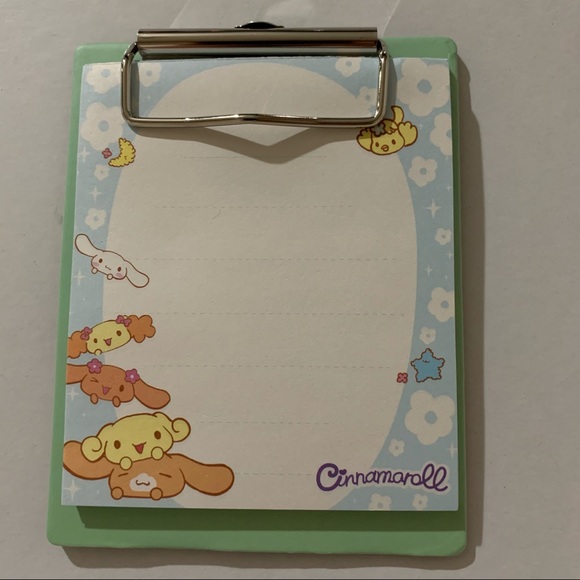 Sanrio Cinnamoroll Mini Clipboard with Memo Pad - Picture 2 of 14